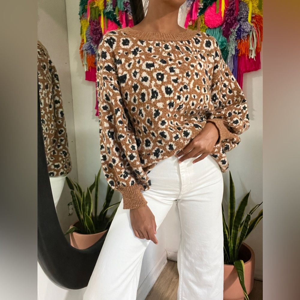 Farmrio leopard sweater - used - like new - Picture 1 of 6